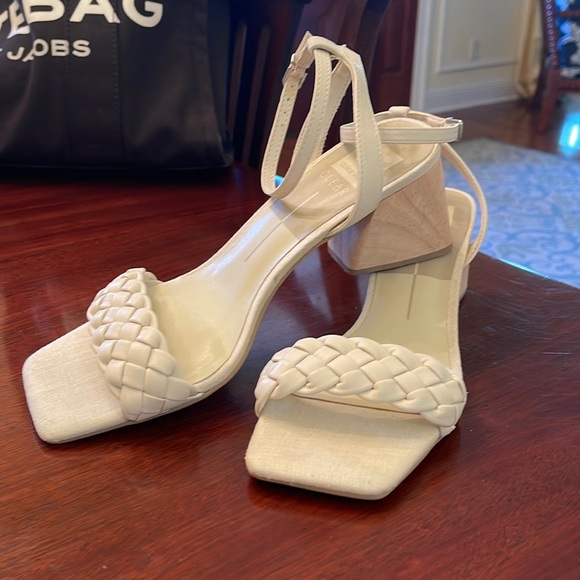 Dolce Vita Shoes - Dolce Vita Maren Ivory Sandal. Brand New!
